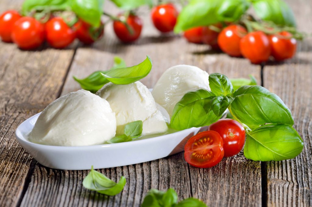 Latte italiano mozzarella di bufala